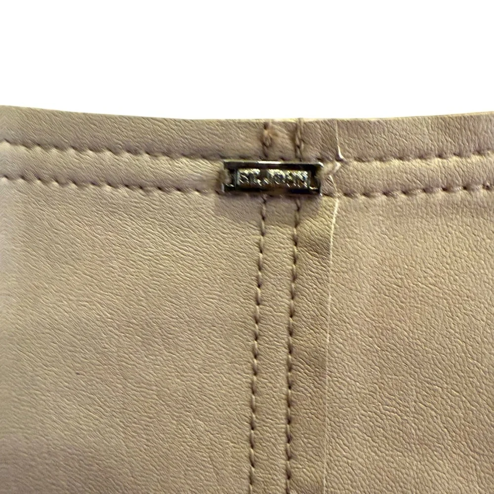 St. John Women's Taupe Lightweight Leather Jacket sz 4 - Picture 10 of 16